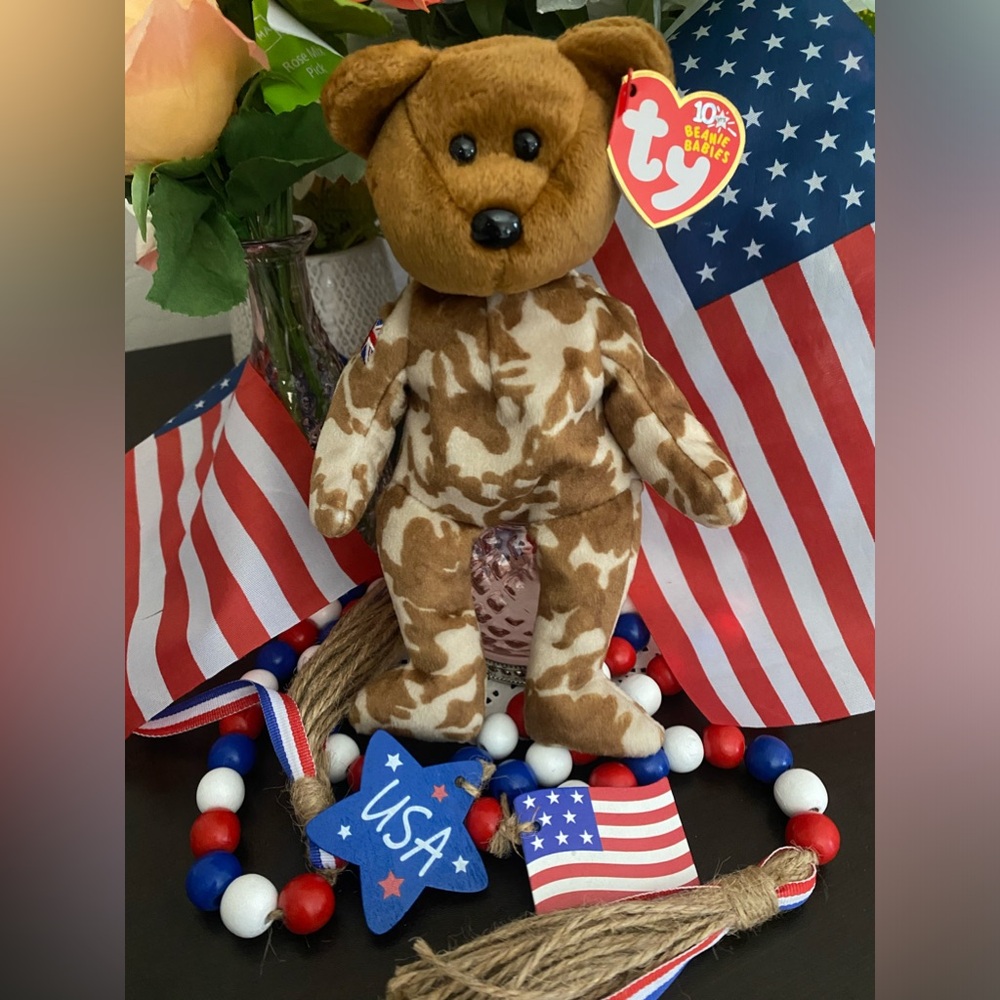🇬🇧 RETIRED TY BEANIE BABY “HERO” USO MILITARY BEAR. MWMT. RARE.